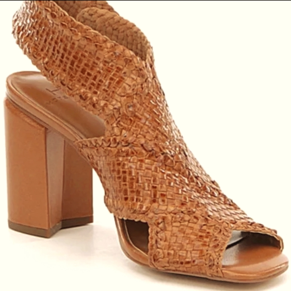 NEW H by Halston Sz8